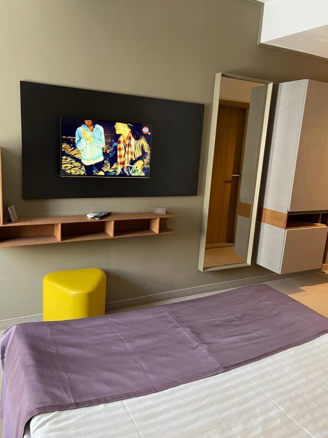 Hotel Lux Divina Braşov Extérieur photo